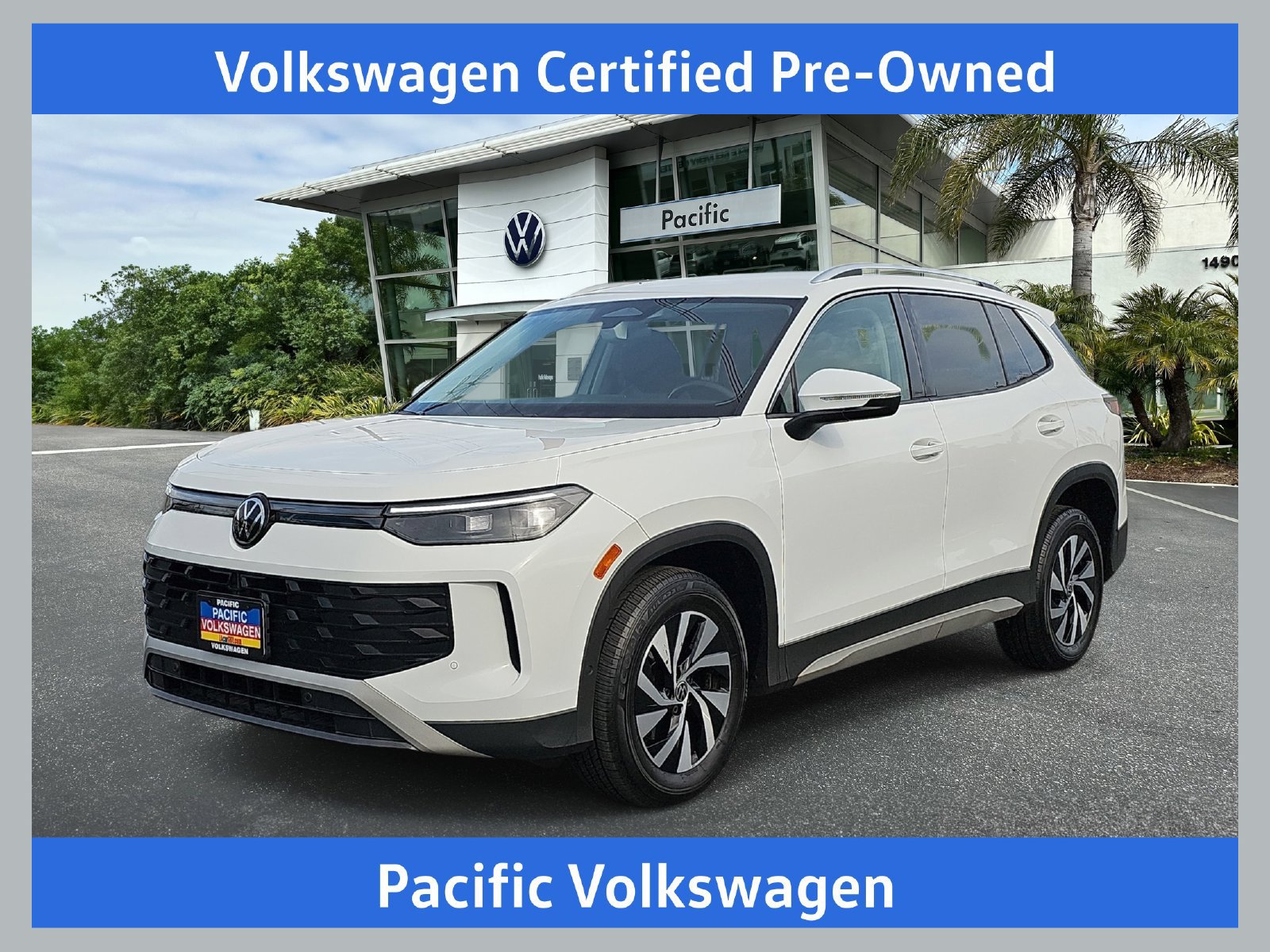 Used 2025 Volkswagen Tiguan S FWD image 1