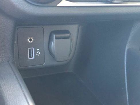 Used 2025 Nissan Versa S w/ Trunk Package FWD image 58