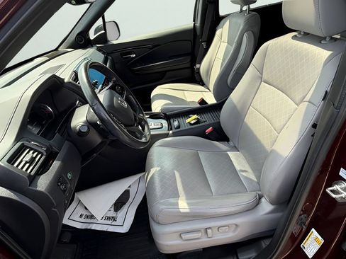 Used 2019 Honda Passport Touring image 17