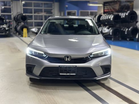 Used 2023 Honda Civic EX image 2