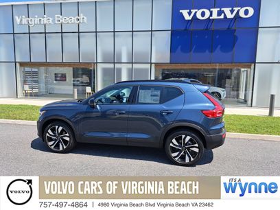New 2026 Volvo XC40 B5 Ultra w/ Climate Package