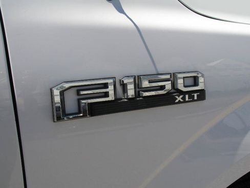 Used 2020 Ford F150 XLT w/ Equipment Group 302A Luxury AWD/4WD image 74