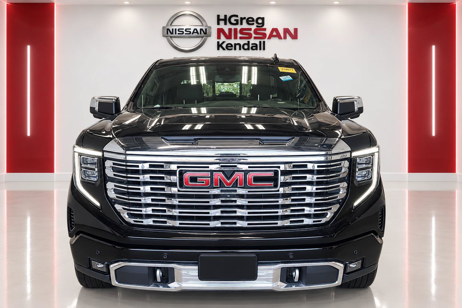 Used 2022 GMC Sierra 1500 Denali AWD/4WD image 5