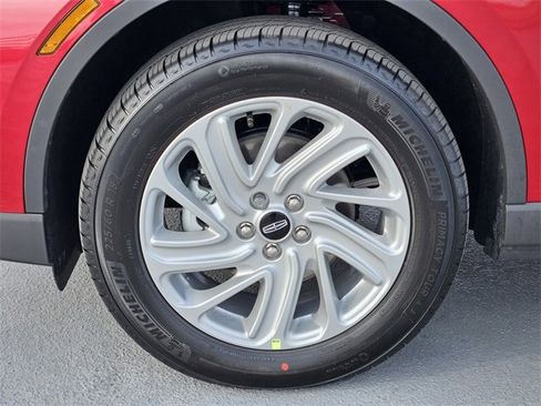 New 2026 Lincoln Corsair Premiere image 10