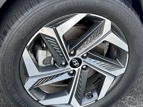 Used 2022 Hyundai Tucson Limited FWD image 9