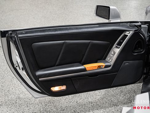 Used 2004 Cadillac XLR image 16