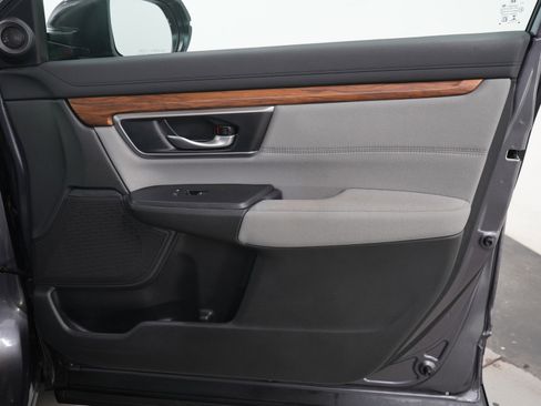 Used 2018 Honda CR-V EX image 11
