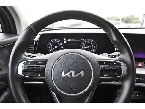 Certified 2023 Kia Sportage SX FWD image 15