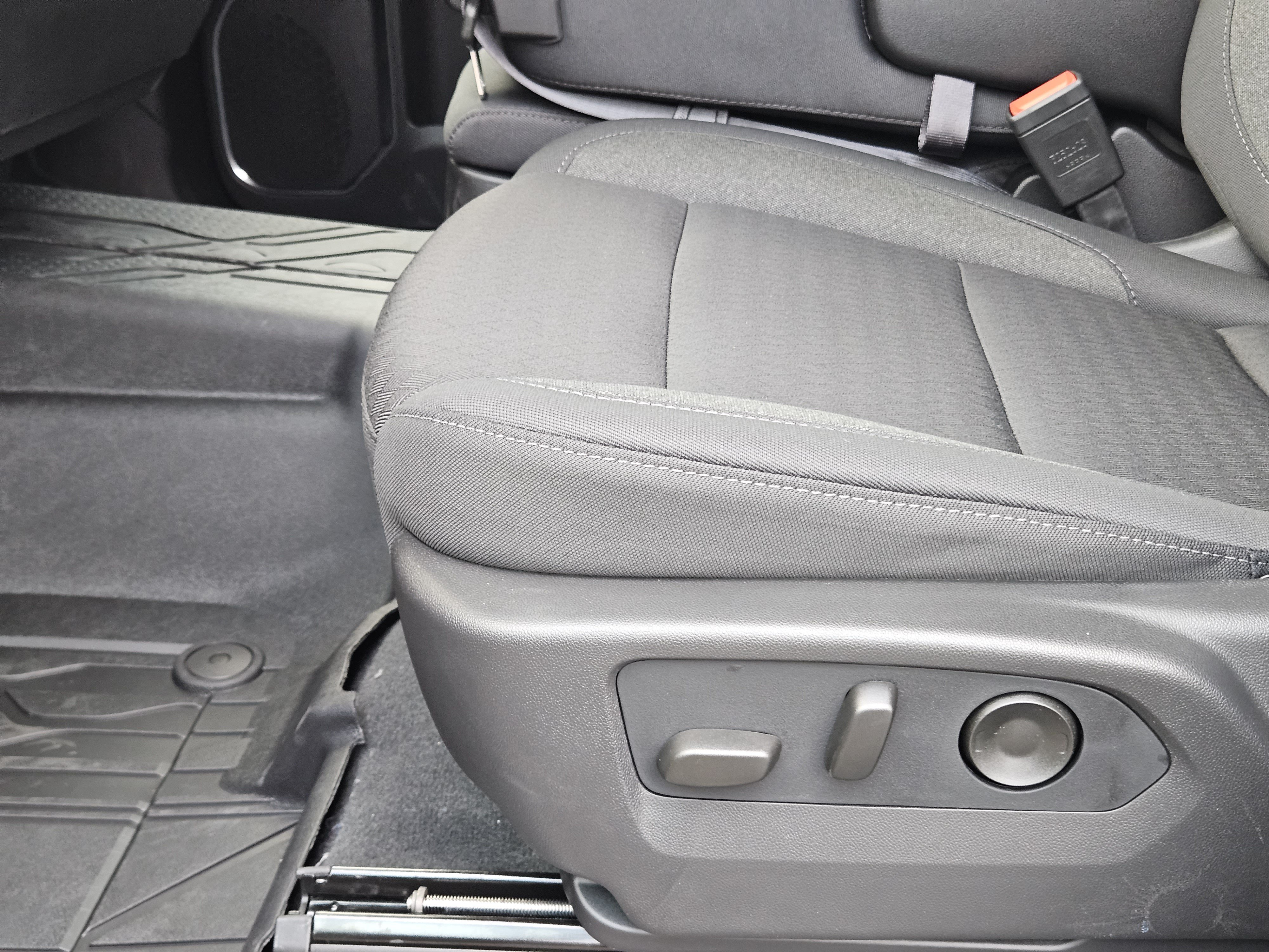 New 2026 Chevrolet Silverado 1500 RST w/ RST Select Package RWD image 18