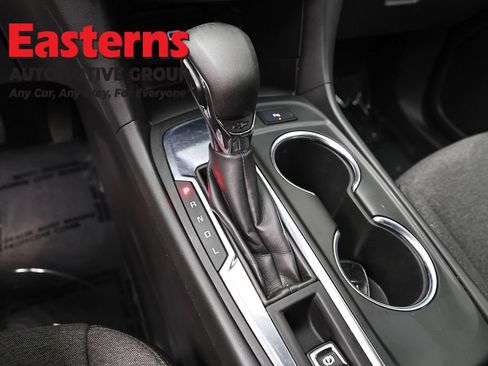 Used 2022 Chevrolet Equinox LT image 13