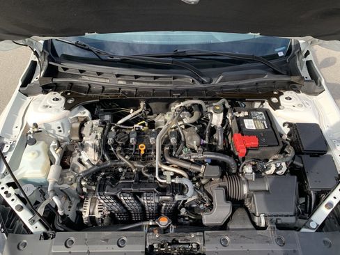 Used 2024 Nissan Altima 2.5 SV image 31