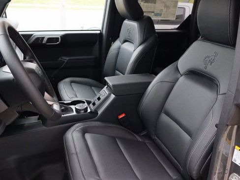 New 2025 Ford Bronco Badlands w/ Sasquatch Package image 21