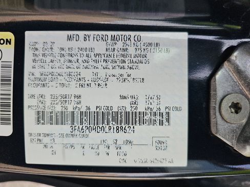 Used 2020 Ford Fusion SE FWD image 18