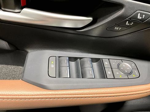 Used 2025 Toyota Grand Highlander AWD Hybrid image 35