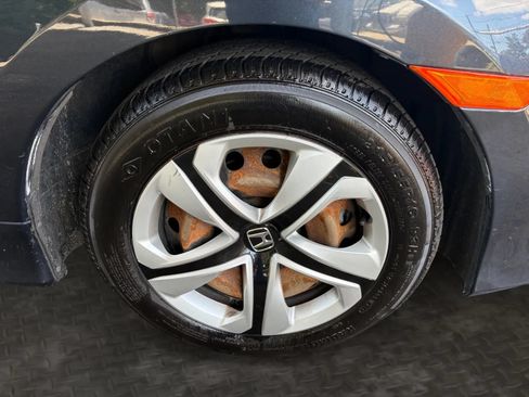 Used 2018 Honda Civic LX image 34