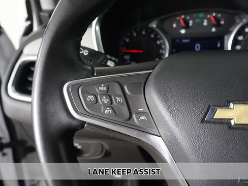 Used 2022 Chevrolet Equinox LT AWD/4WD image 3