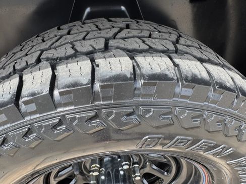 Used 2012 RAM 1500 Express AWD/4WD image 10