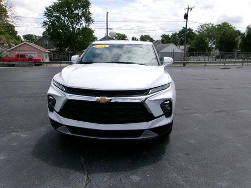 Used 2024 Chevrolet Blazer LT w/ LPO, Floor Liner Package FWD image 3