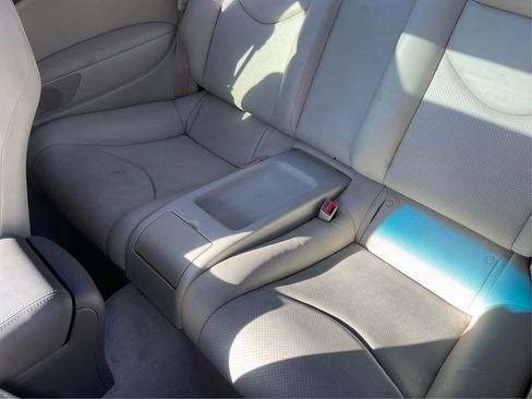 Used 2011 INFINITI G37 Journey w/ Premium Pkg image 10