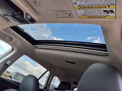 Used 2021 Subaru Outback Limited image 10