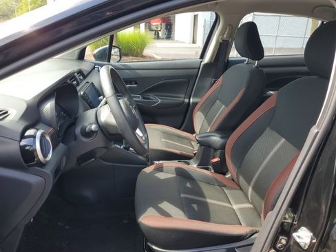 Certified 2024 Nissan Versa SR FWD image 5