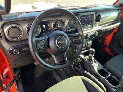 Used 2019 Jeep Wrangler Unlimited Sport S image 28