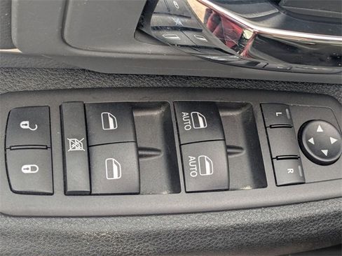 Used 2024 RAM 1500 Classic SLT image 12