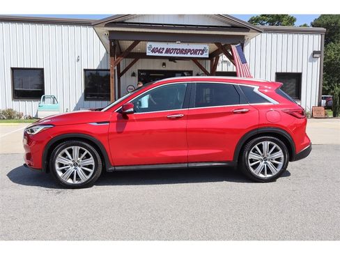 Used 2020 INFINITI QX50 Sensory w/ Proactive Package AWD/4WD image 2