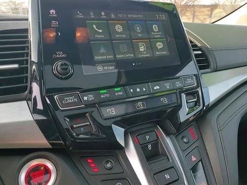 Used 2023 Honda Odyssey EX-L image 22