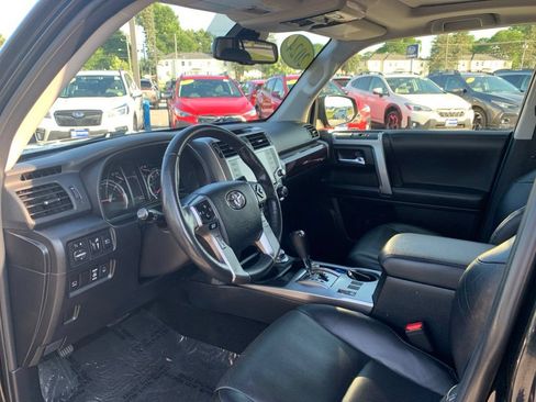 Used 2024 Toyota 4Runner Limited AWD/4WD image 16