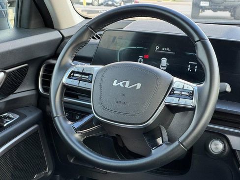 Used 2025 Kia Telluride S image 13