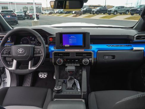 New 2026 Toyota Tacoma TRD Sport image 30