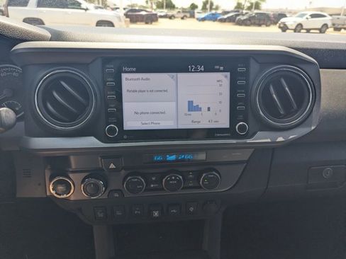 Used 2021 Toyota Tacoma TRD Off-Road w/ Technology Package image 10