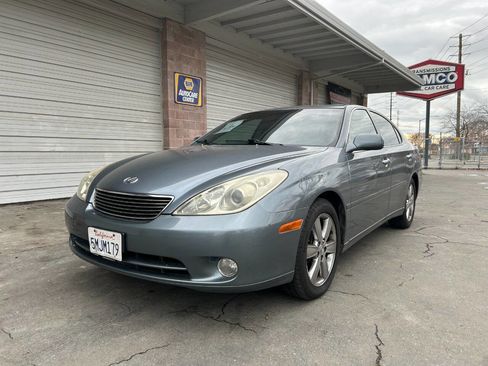 Used 2005 Lexus ES 330 image 1