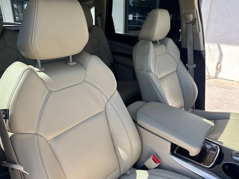 Used 2020 Acura MDX SH-AWD image 22