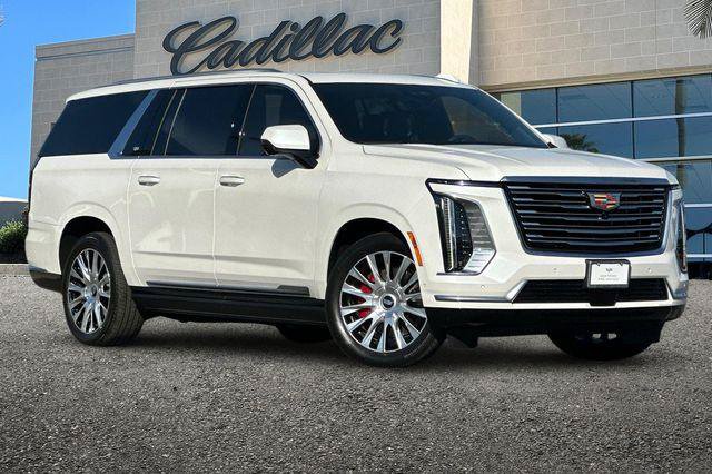 Certified 2025 Cadillac Escalade ESV Premium Luxury Platinum AWD/4WD image 1