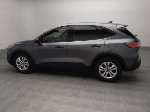 Used 2022 Ford Escape S FWD image 3