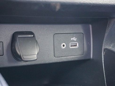 Used 2023 Nissan Versa SV image 23