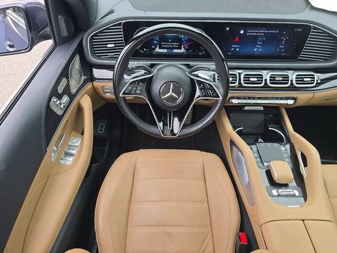 Certified 2024 Mercedes-Benz GLS 450 4MATIC image 27