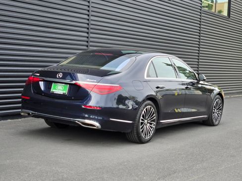 Used 2024 Mercedes-Benz S 580 4MATIC Sedan image 9