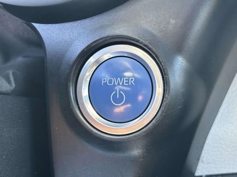 Used 2023 Toyota Sienna XSE AWD/4WD image 34