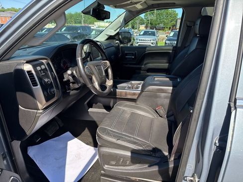 Used 2016 GMC Sierra 2500 Denali w/ Driver Alert Package AWD/4WD image 28