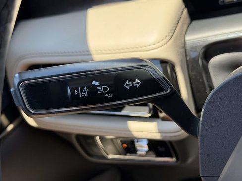 Certified 2023 Lincoln Nautilus Reserve AWD/4WD image 23