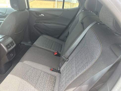 Used 2024 Chevrolet Equinox LT FWD image 23