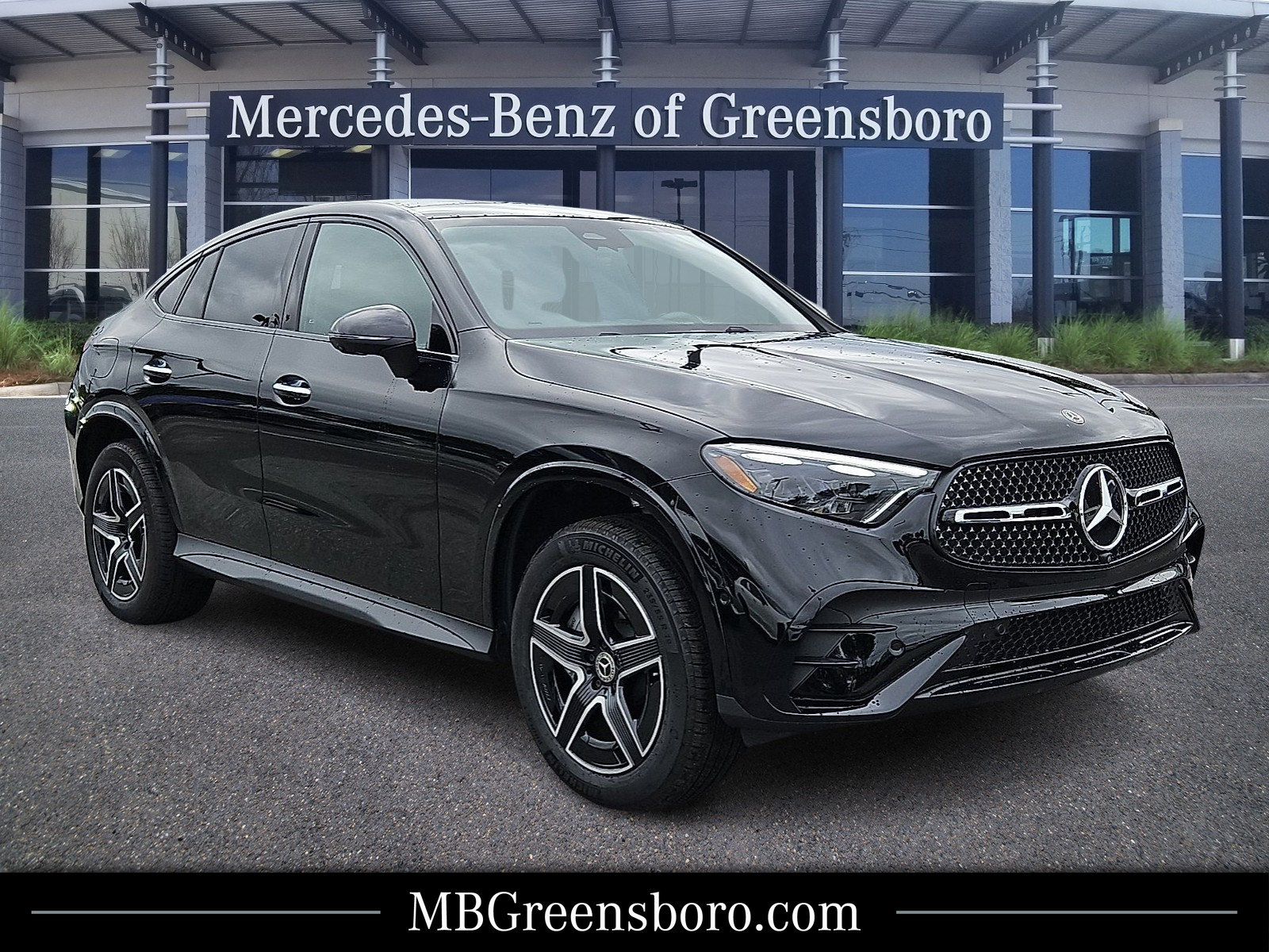 Certified 2026 Mercedes-Benz GLC 300 4MATIC image 1