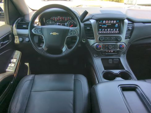 Used 2019 Chevrolet Tahoe LT AWD/4WD image 14