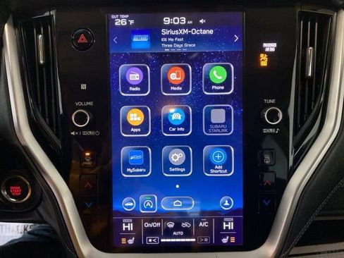 Used 2022 Subaru Outback Premium image 16