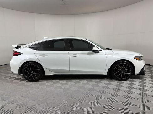Certified 2024 Honda Civic Sport Touring image 8
