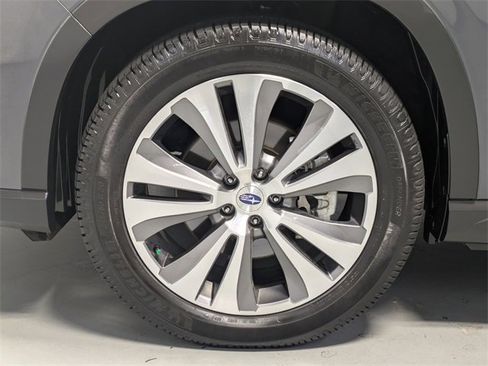 Used 2020 Subaru Ascent Touring w/ Popular Package #3 image 12