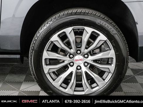 Used 2021 GMC Yukon XL Denali w/ Denali Premium Package image 43